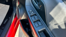 Toyota Yaris 1.33 VVT-i Design 5dr Petrol Hatchback